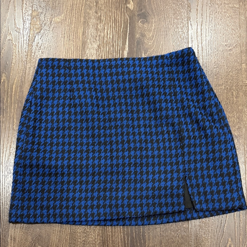 Dynamite Blue and Black Houndstooth Mini Skirt